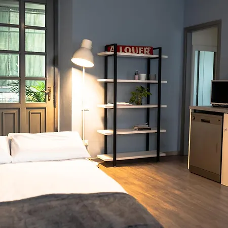 Cozy Duomo Retreat Appartement *